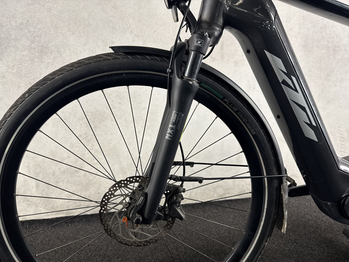 KTM Macina Style 730 gebraucht – Vorderrad und Gabel