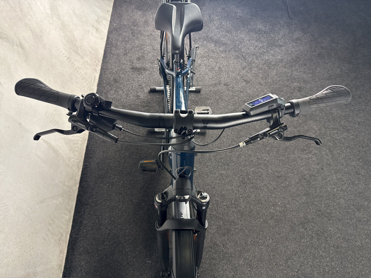 Kalkhoff Entice L Advance gebraucht – Cockpit von vorne