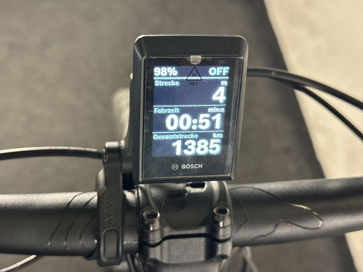 CUBE Kathmandu Hybrid EXC 750 gebraucht – Display
