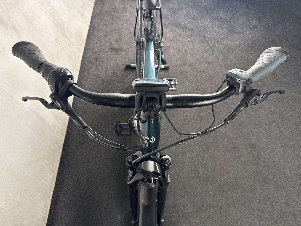 Winora Sinus N8 gebraucht – Cockpit von vorne