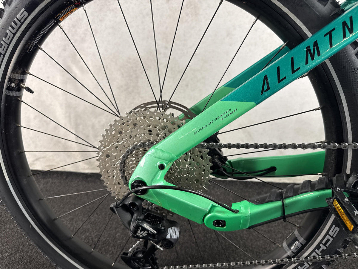 Haibike AllMtn 2 gebraucht – Hinterradnabe und Schaltung