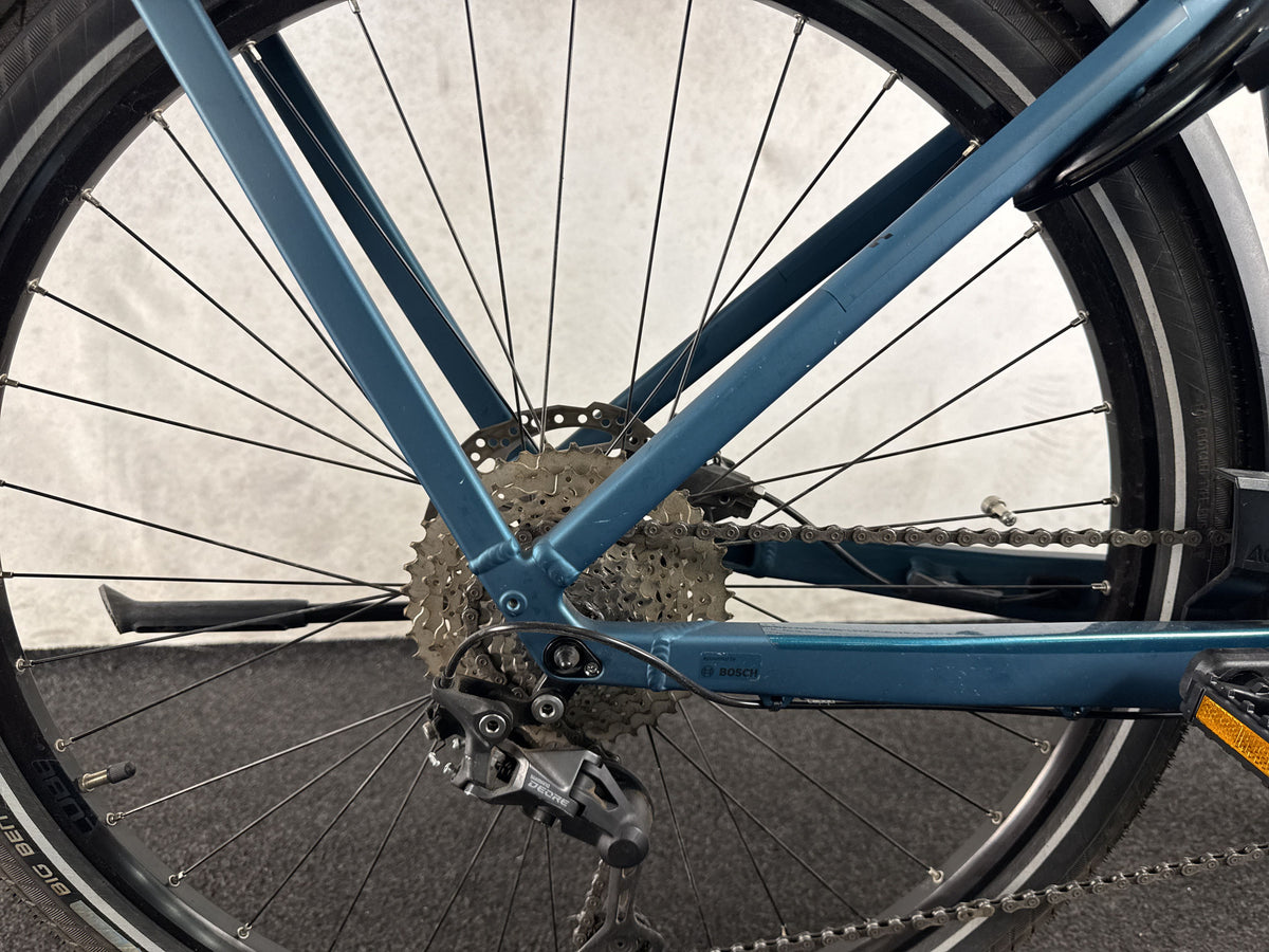 Cube Kathmandu Hybrid One 750 gebraucht – Hinterradnabe und Schaltung