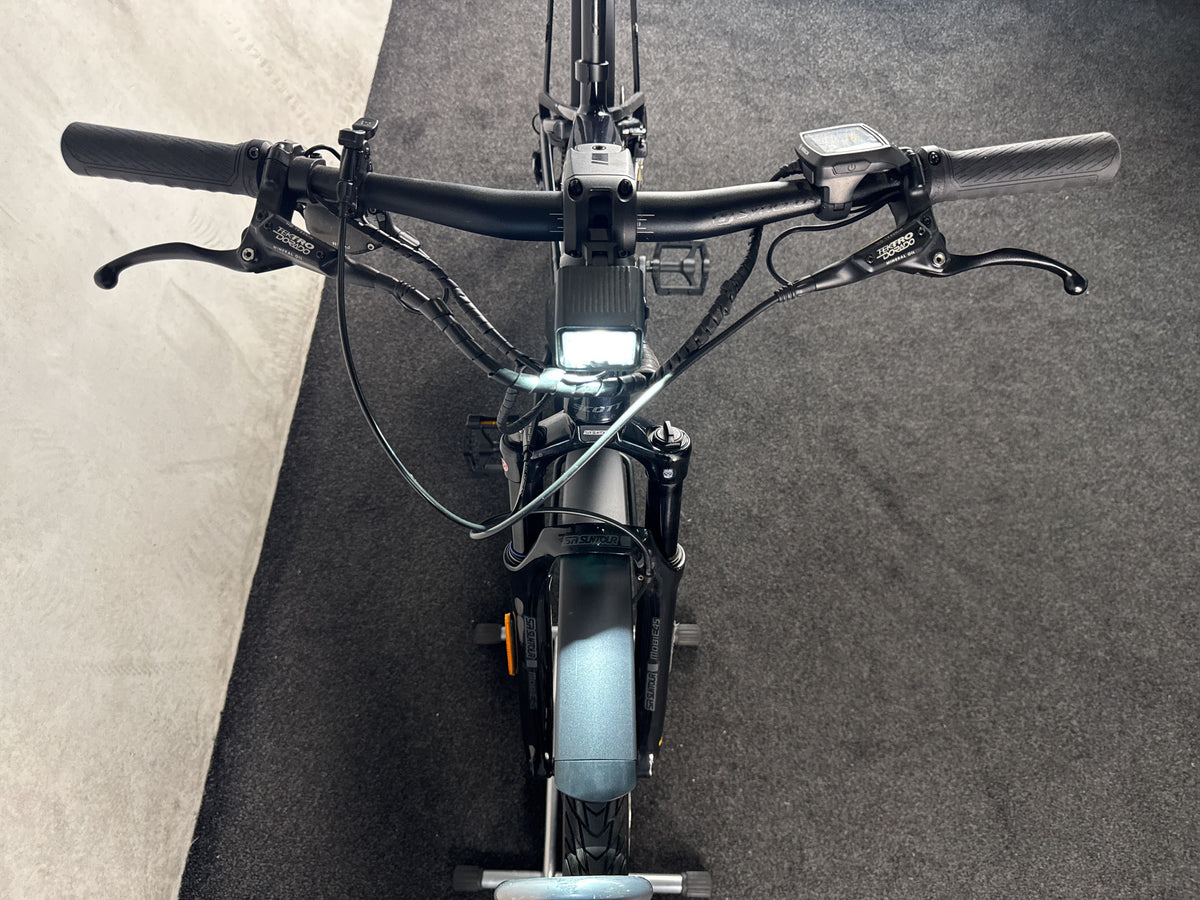 Scott E-Silence 20 Men gebraucht – Cockpit von vorne