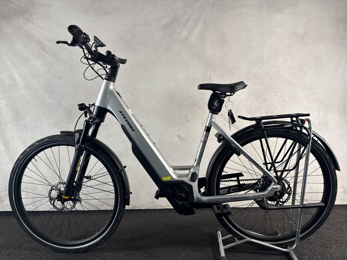Stevens E-Courier Plus Forma gebraucht – Seitenansicht links