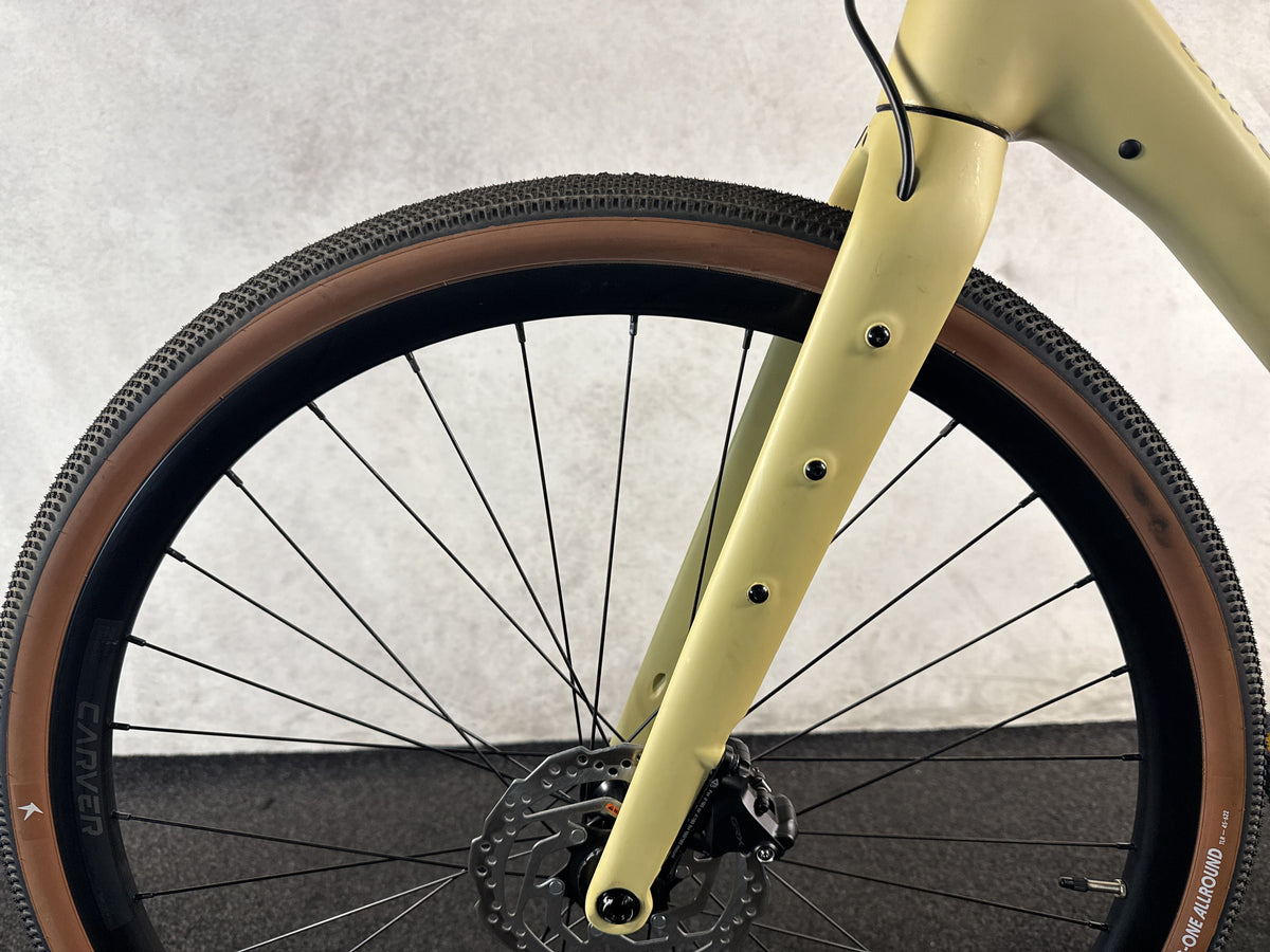 Carver Gravel 200 gebraucht – Vorderrad und Gabel