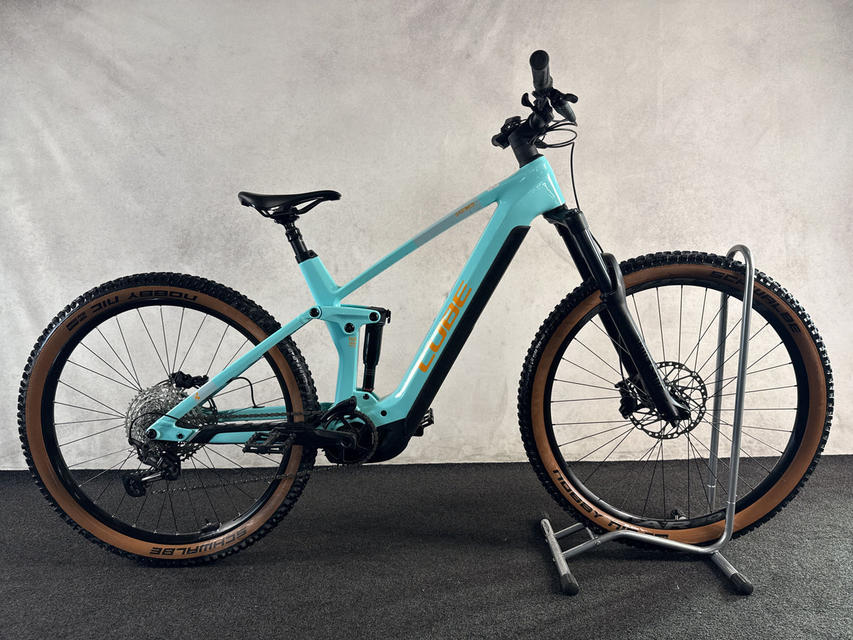 CUBE Stereo Hybrid 140 HPC Race 750 gebraucht – Seitenansicht rechts