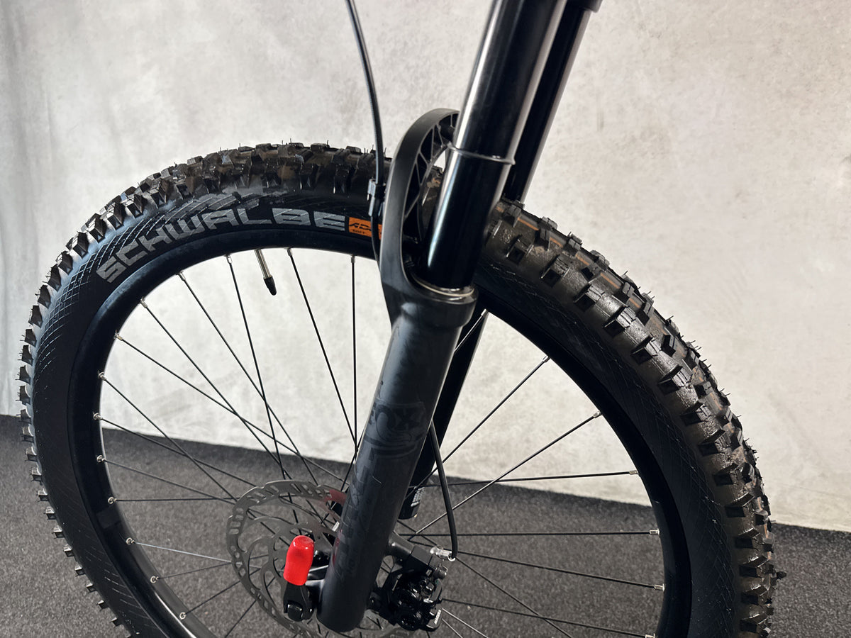 CUBE Stereo Hybrid One44 HPC Race 800 gebraucht – Vorderrad und Gabel
