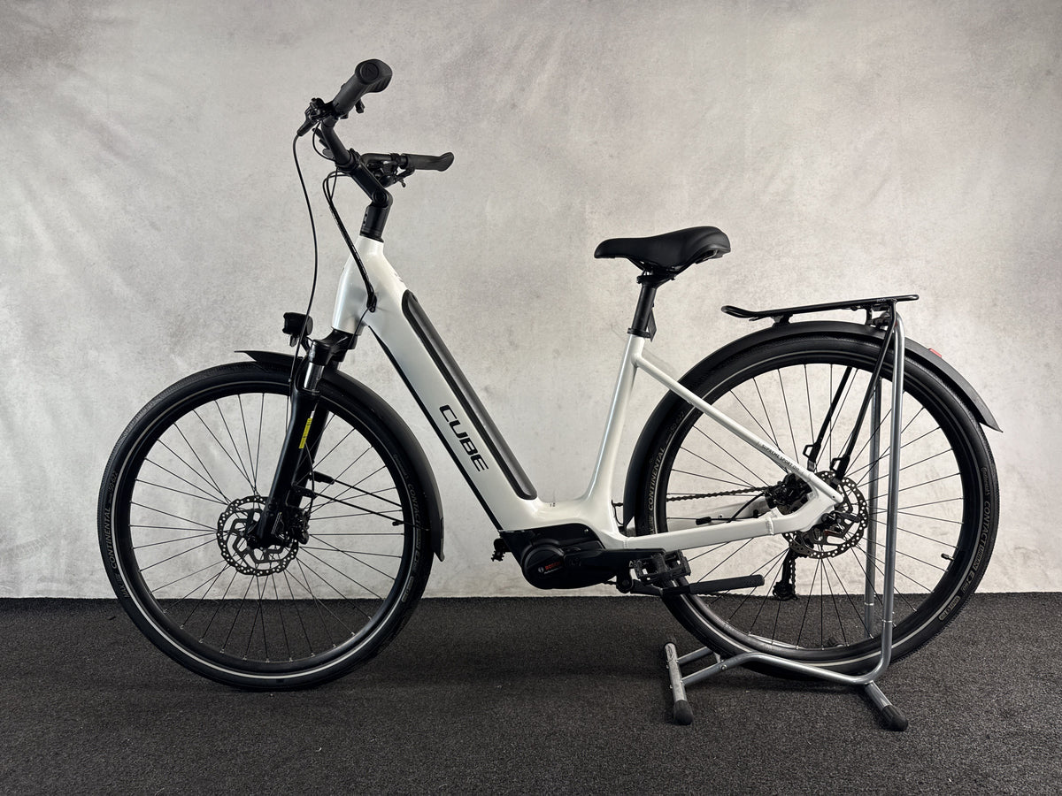 CUBE Supreme Sport Hybrid ONE 500 gebraucht – Seitenansicht links