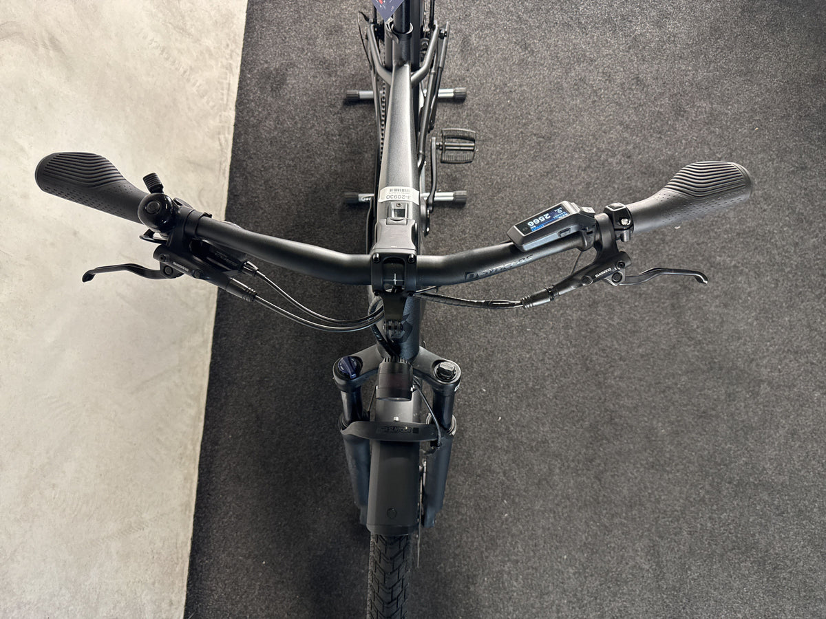 Scott Sub Sport 10 gebraucht – Cockpit von vorne