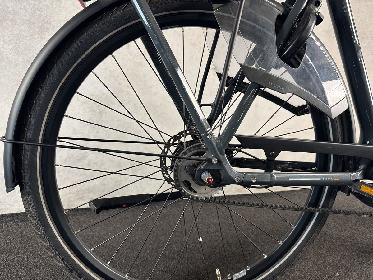 Gazelle Arroyo Elite C5 gebraucht – Hinterradnabe und Schaltung