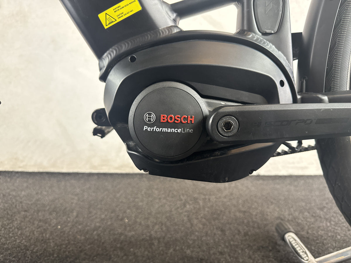 Stevens E-Courier Luxe Gent gebraucht – Motor von links