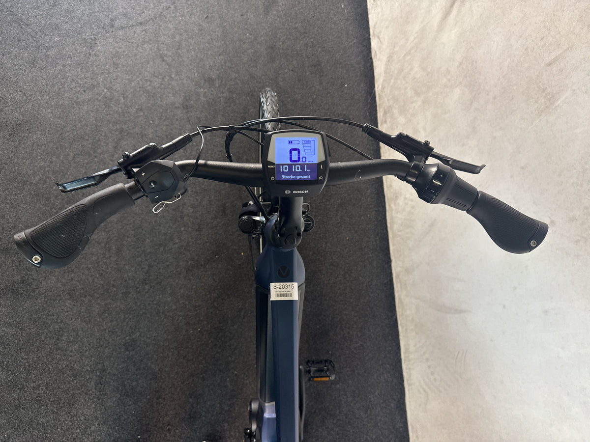 Velo de Ville AEB890 gebraucht – Cockpit aus Fahrersicht