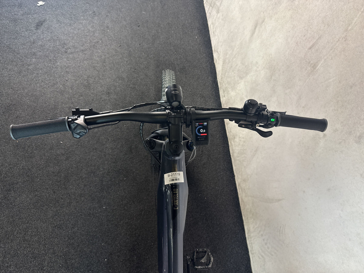 Stevens E-Antelao gebraucht – Cockpit aus Fahrersicht