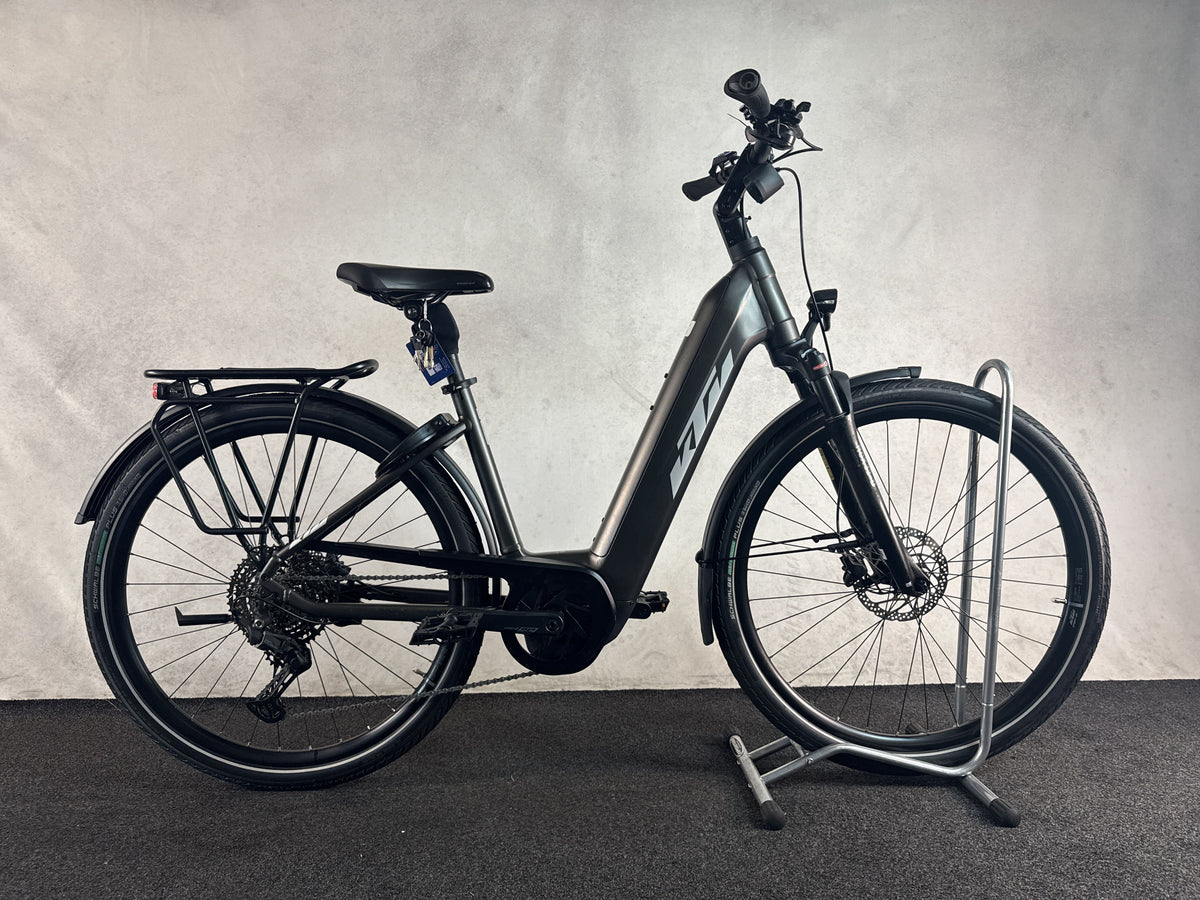 KTM Macina Limited gebraucht – Seitenansicht rechts