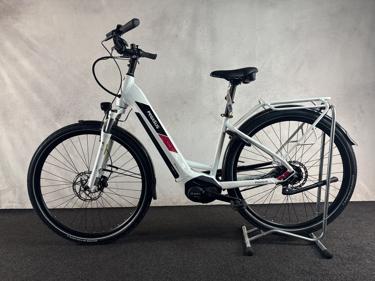 Pegasus Solero EVO 8F gebraucht – Seitenansicht links