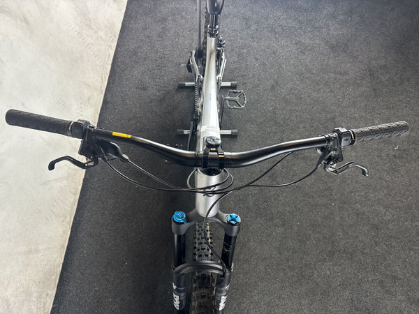 Amflow PL Carbon 800 – Bild 5