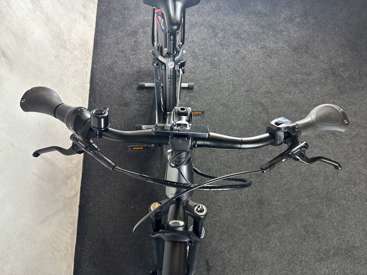 Bulls Tourer EVO 5R FIT gebraucht – Cockpit von vorne