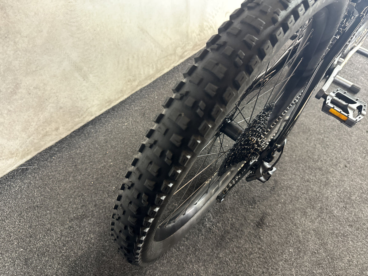 Specialized Turbo Levo Comp Alloy gebraucht – Hinterrad