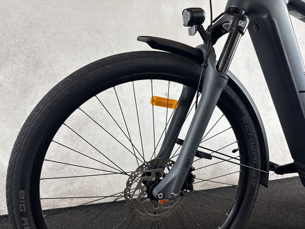 CUBE Kathmandu Hybrid ONE 800 gebraucht – Vorderrad und Gabel