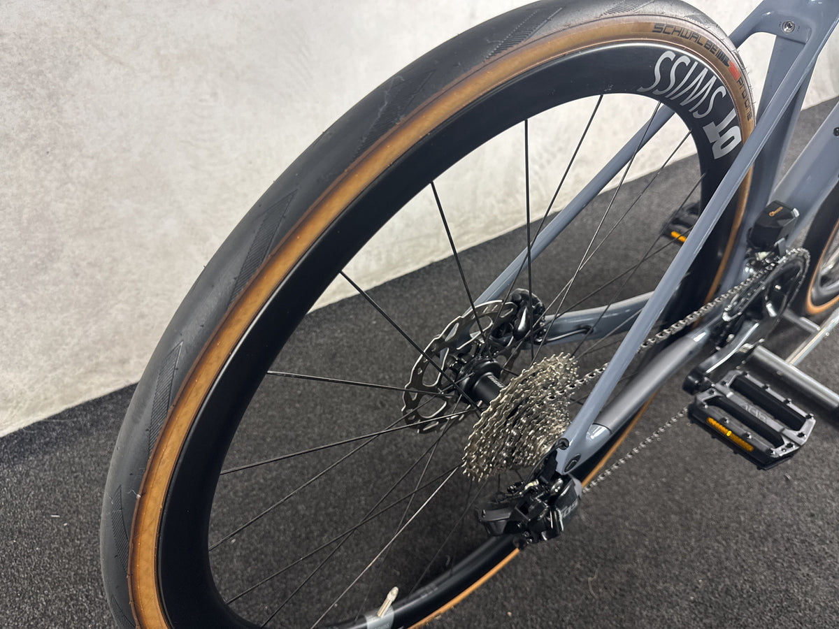 Canyon Endurace CF 7 Di2 gebraucht – Hinterrad