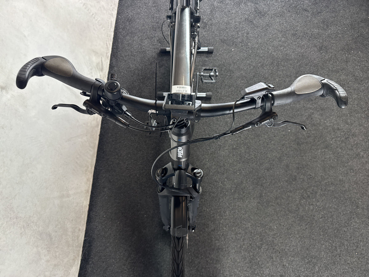 KTM Macina Style 740 gebraucht – Cockpit von vorne