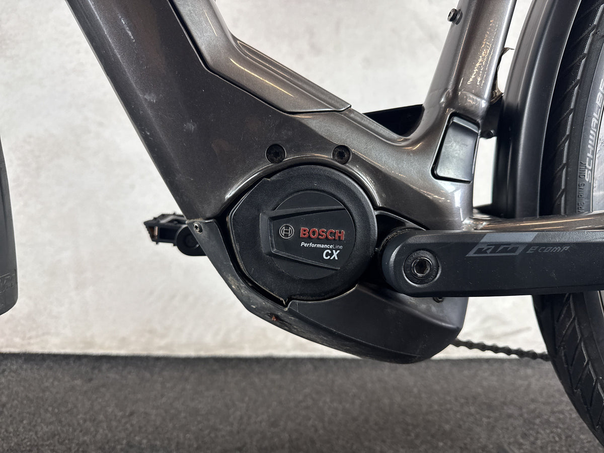 KTM Macina Style 740 gebraucht – Motor von links