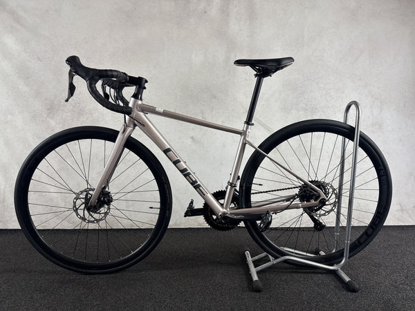Cube Axial WS