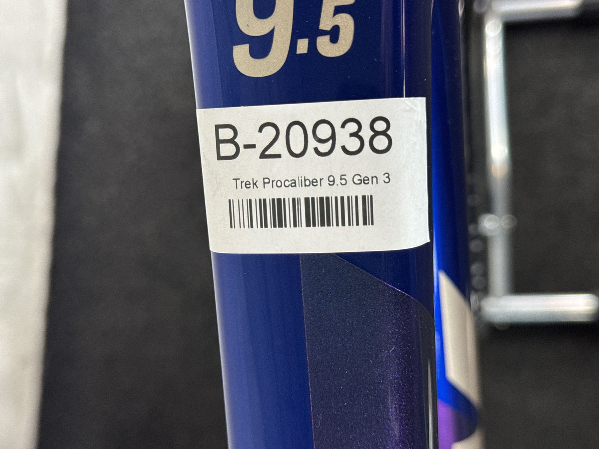 Trek Procaliber 9.5 Gen 3 gebraucht – Rahmennummer-Etikett