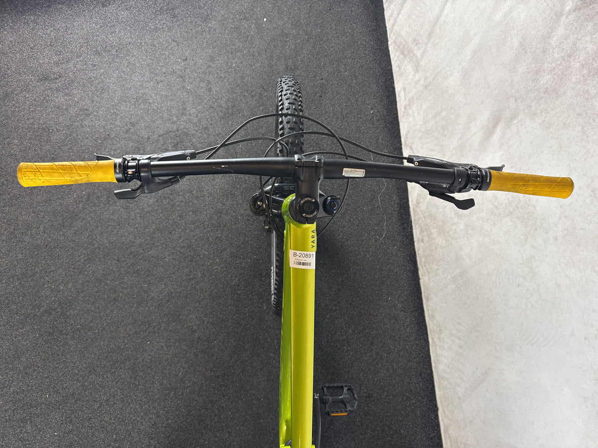 Raymon Yara gebraucht – Cockpit aus Fahrersicht