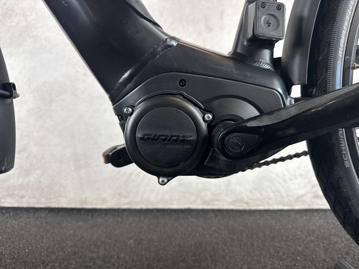 Giant DailyTour E+ 2 RT gebraucht – Motor von links