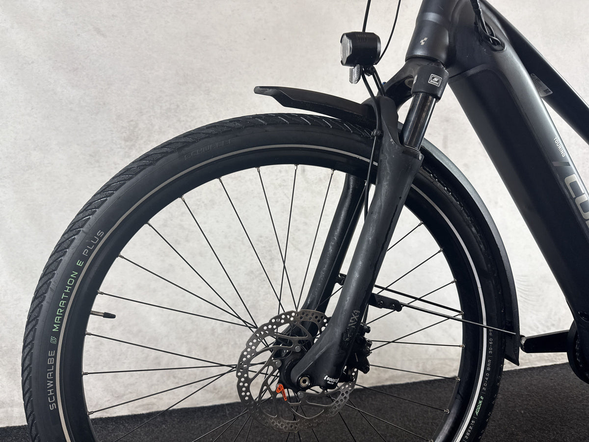 CUBE Touring Hybrid Pro 625 gebraucht – Vorderrad und Gabel