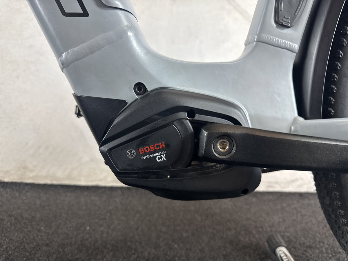 Advanced Trekking Pro Wave gebraucht – Motor von links
