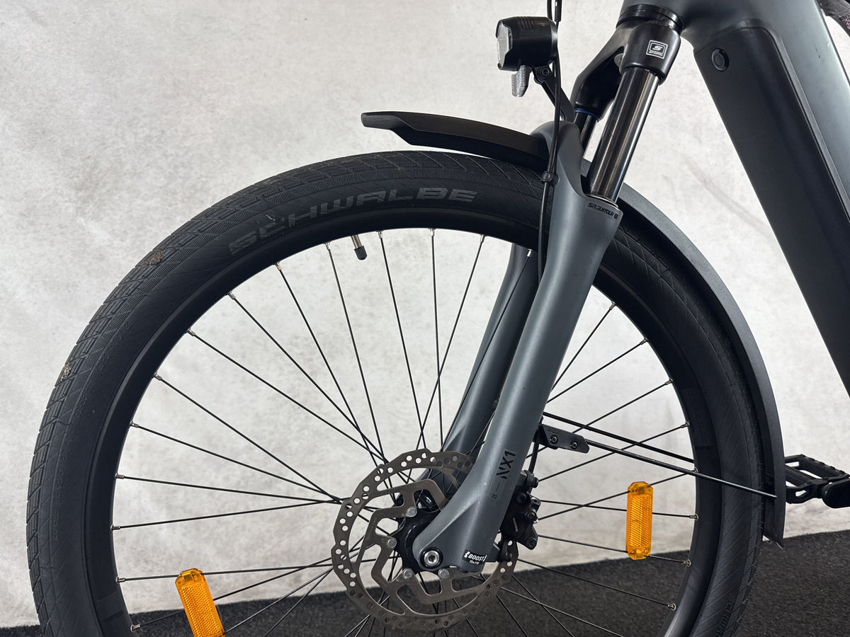 CUBE Kathmandu Hybrid ONE 800 gebraucht – Vorderrad und Gabel