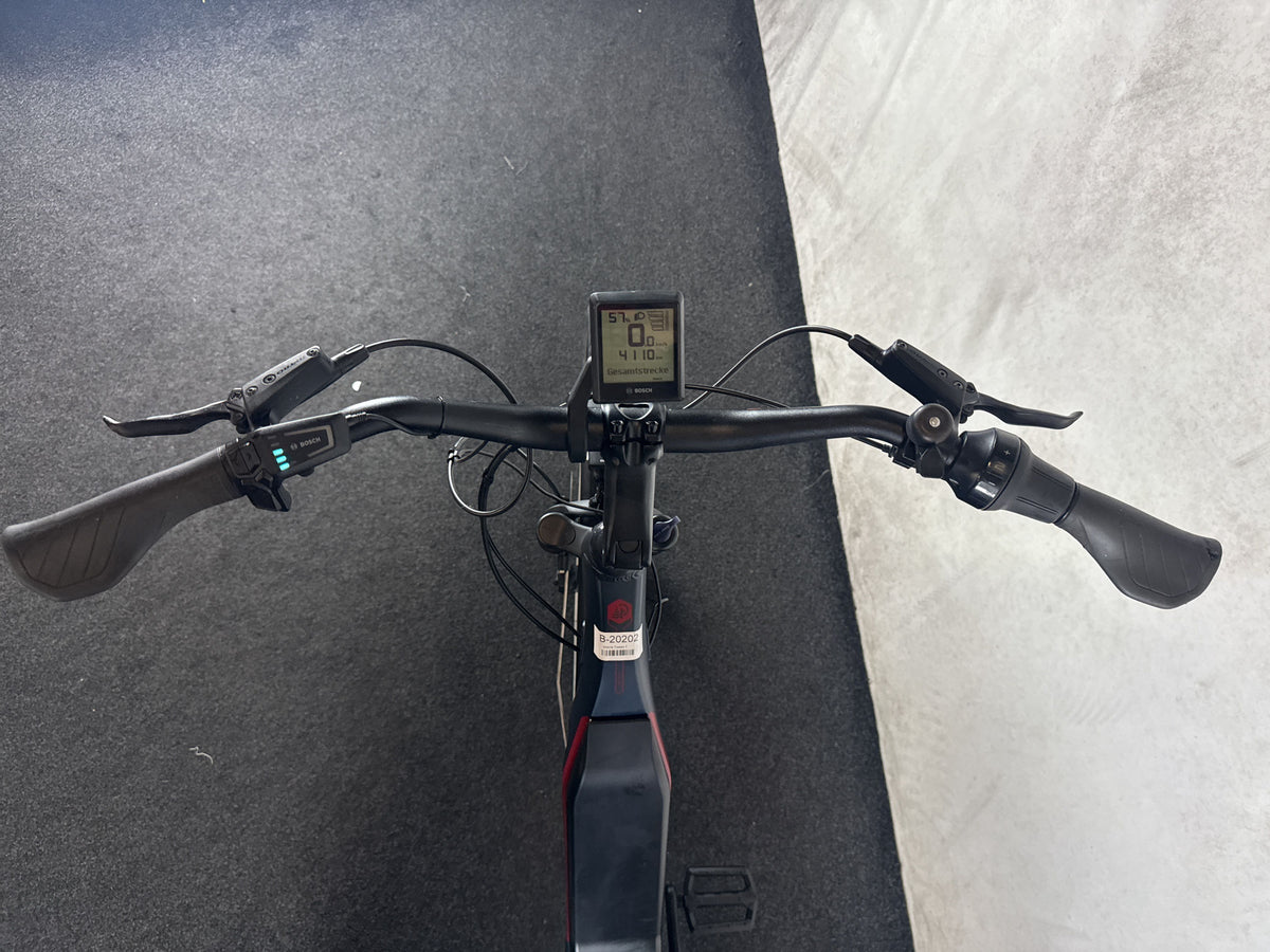Victoria Tresalo 7 gebraucht – Cockpit aus Fahrersicht