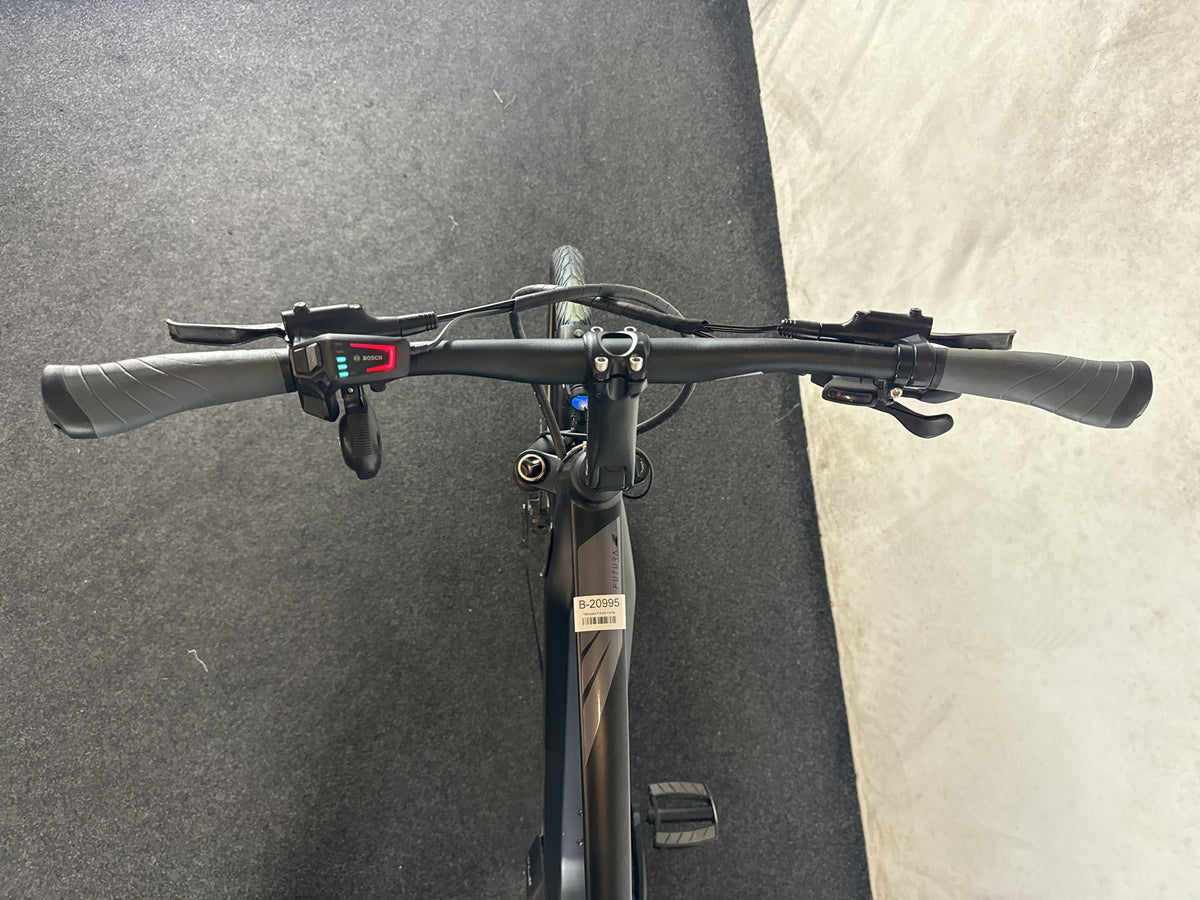 Hercules Futura Comp gebraucht – Cockpit aus Fahrersicht