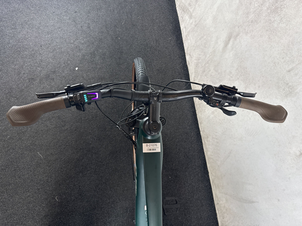 CUBE Touring Hybrid ONE 625 gebraucht – Cockpit aus Fahrersicht