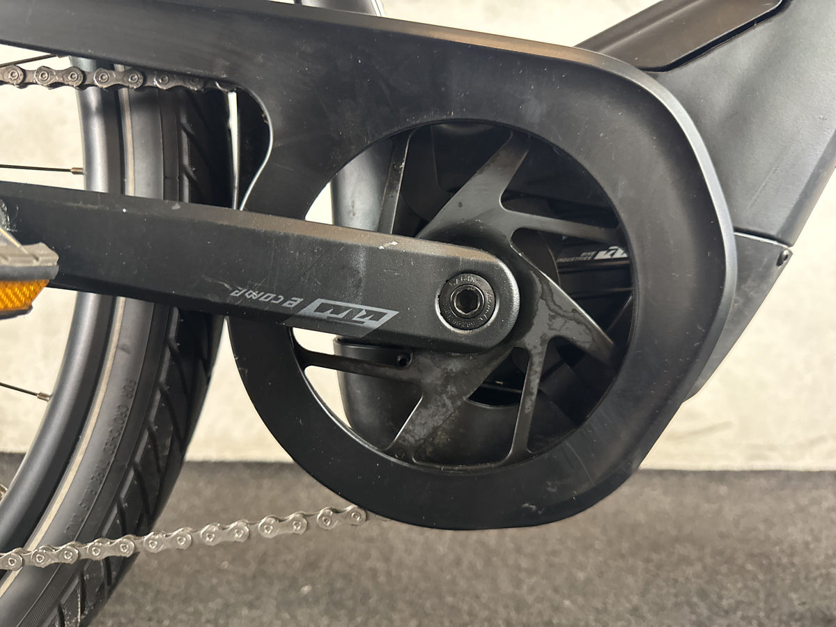 KTM Cento 10 Plus gebraucht – Motor von rechts