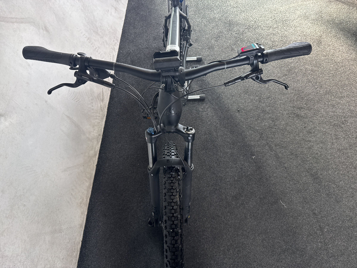 Bulls Copperhead EVO 2 29 gebraucht – Cockpit von vorne