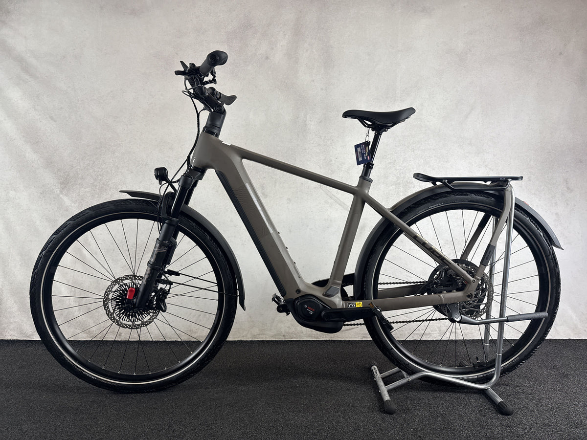 CUBE Kathmandu Hybrid EXC 800 gebraucht – Seitenansicht links