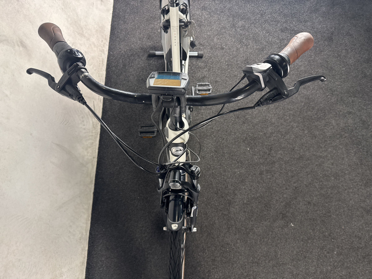 Gazelle Arroyo C7+ HMB Elite gebraucht – Cockpit von vorne