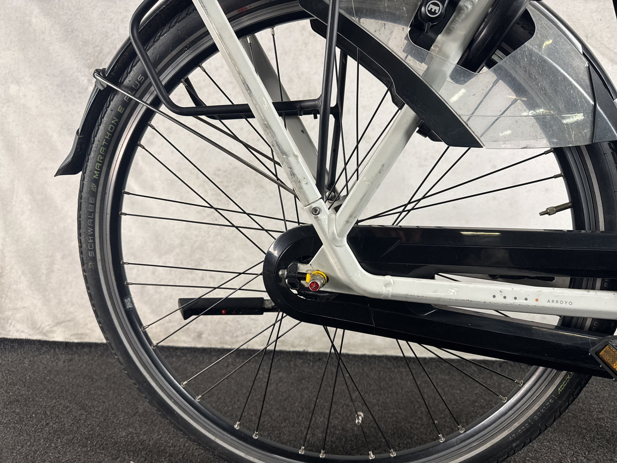 Gazelle Arroyo C7+ HMB Elite gebraucht – Hinterradnabe und Schaltung