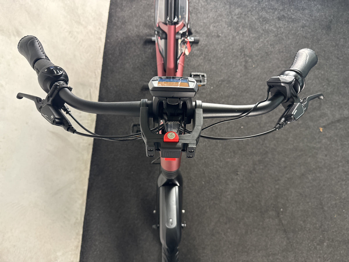 Gazelle Avignon C8 gebraucht – Cockpit von vorne