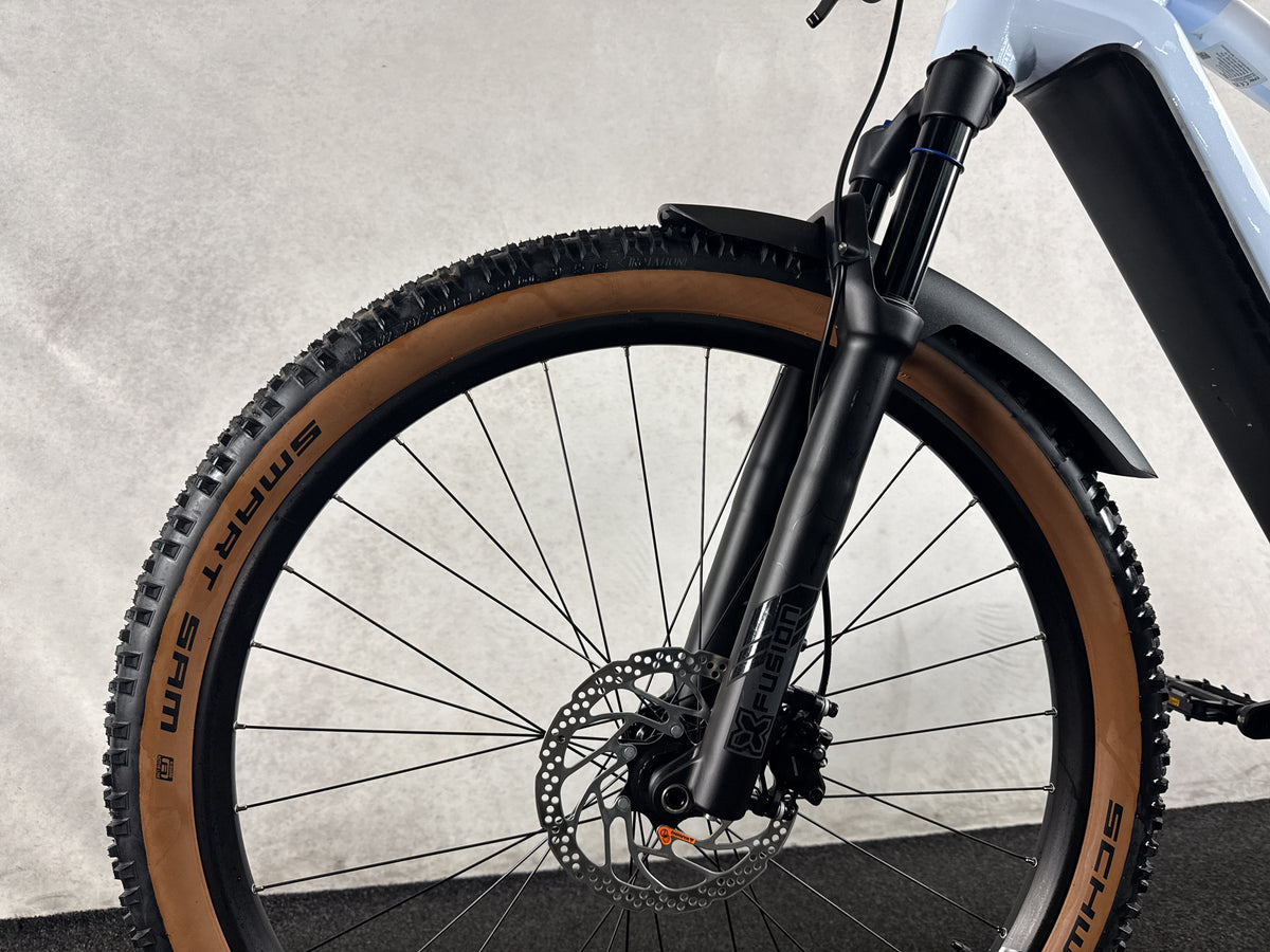 Cube Reaction Hybrid Pro 750 gebraucht – Vorderrad und Gabel