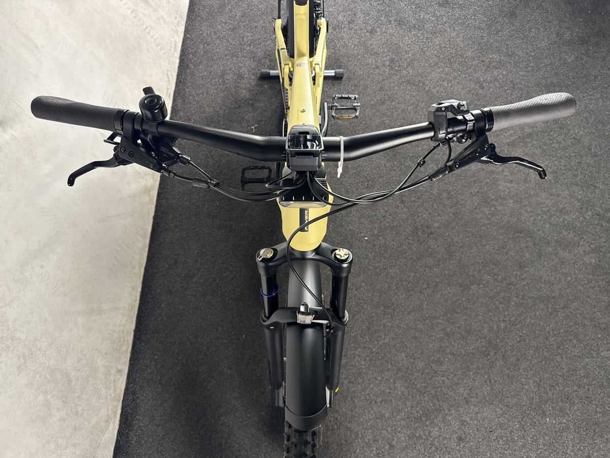 Flyer Goroc X 4.10 FS gebraucht – Cockpit von vorne