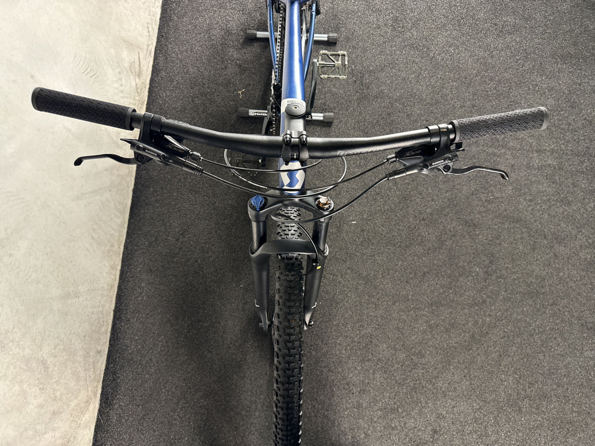 Scott Aspect 940 gebraucht – Cockpit von vorne