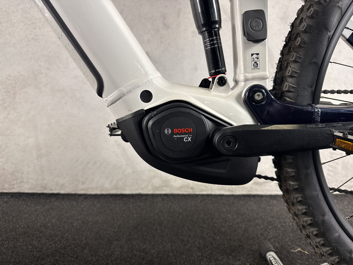 Haibike AllTrail 8 gebraucht – Motor von links