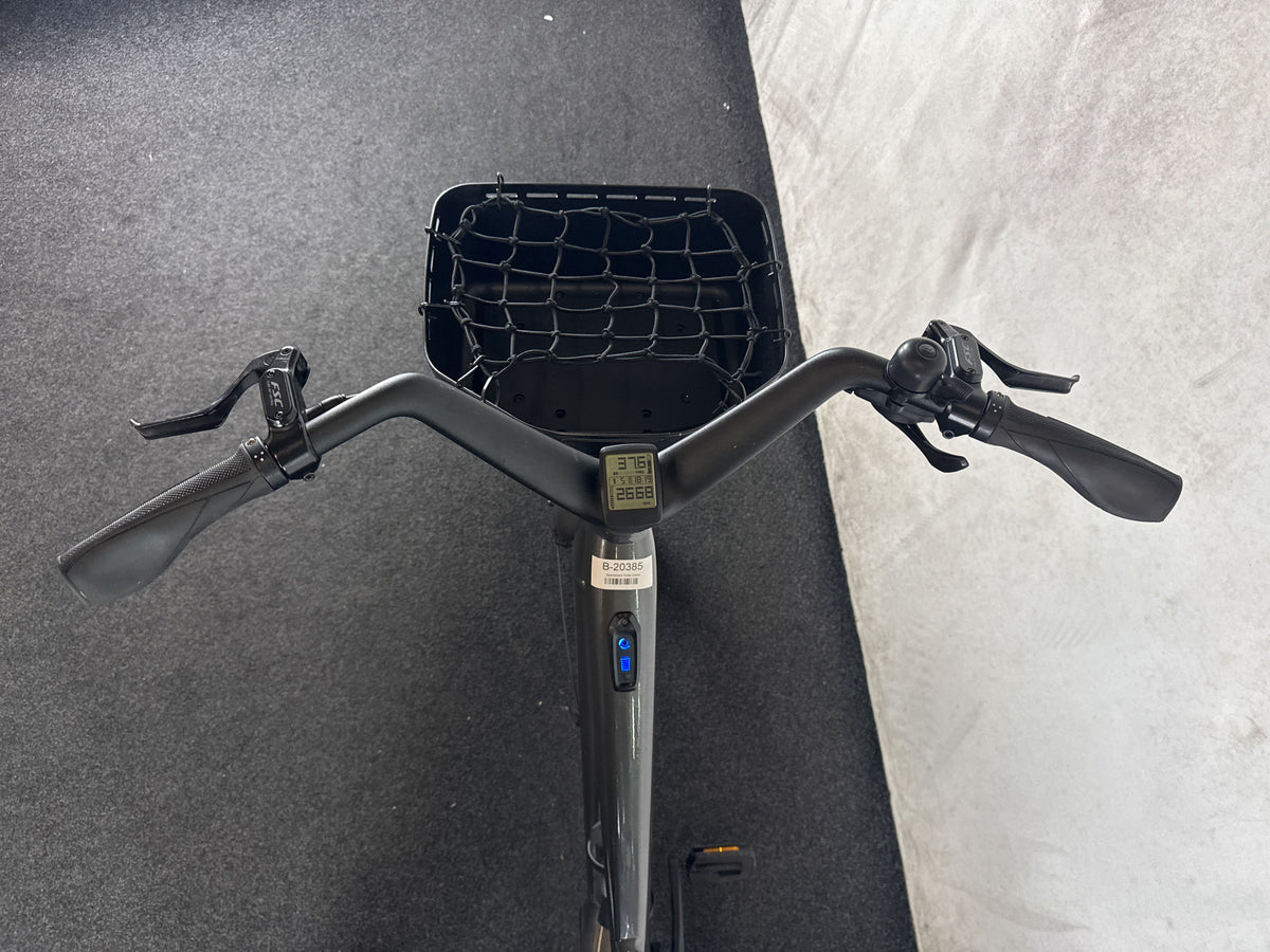 Specialized Turbo Como gebraucht – Cockpit aus Fahrersicht