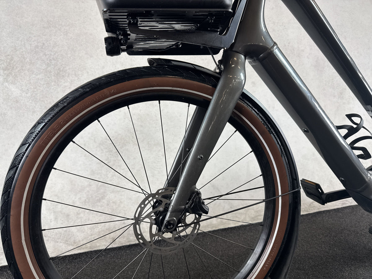 Specialized Turbo Como gebraucht – Vorderrad und Gabel