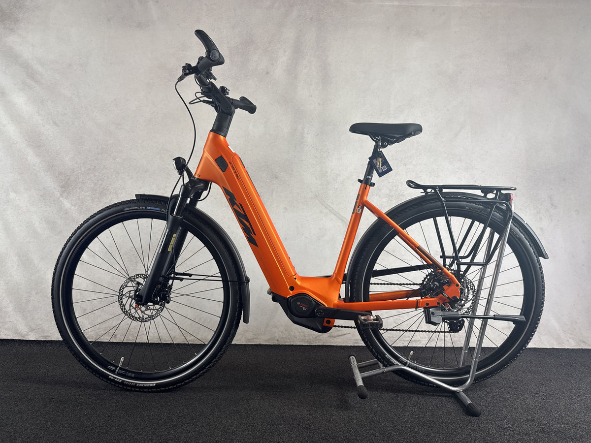 KTM Macina Ultimate Pro gebraucht – Seitenansicht links