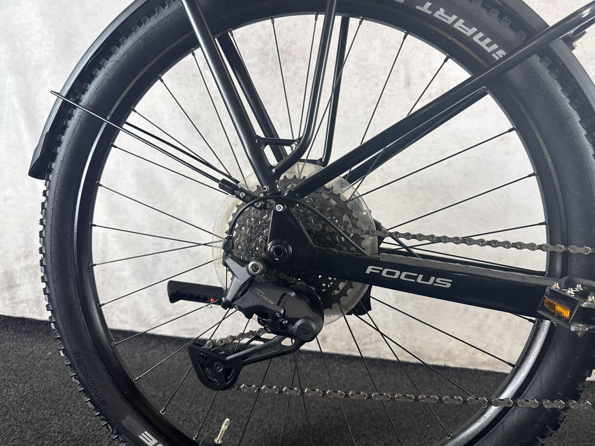 Focus Aventura² 6.8 gebraucht – Hinterradnabe und Schaltung